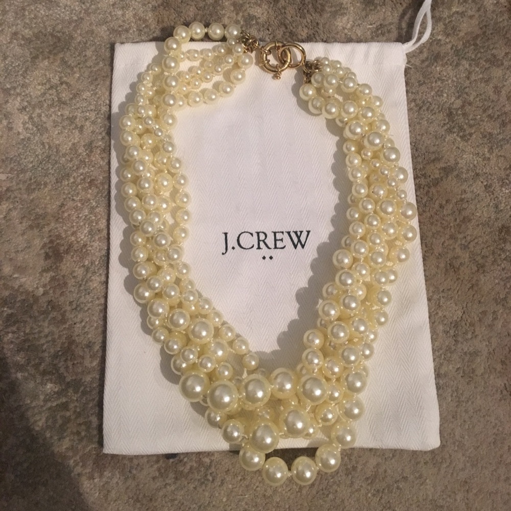 J.Crew Acrylic Pearl Statement Necklace